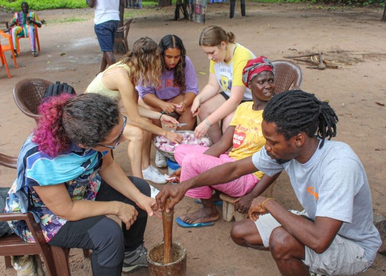 Meilleure agence de voyage solidaire : pourquoi Mood Goyave fait la différence