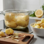 découvrez nos astuces simples et efficaces pour bien cuire les patates et réussir une salade délicieuse et savoureuse à chaque fois.